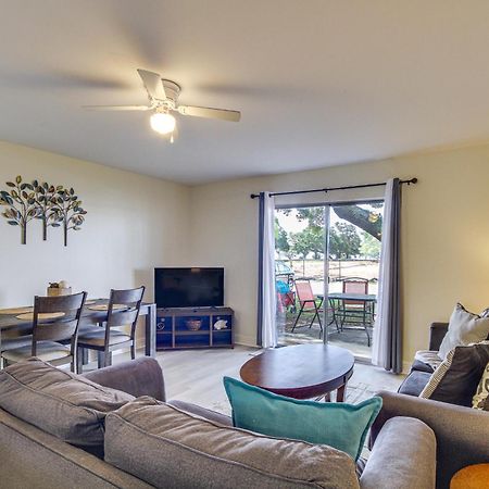 Airy Biloxi Condo With Patio Walk To Beach! Екстериор снимка