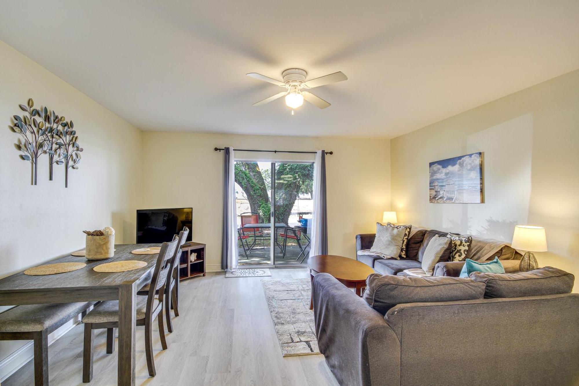 Airy Biloxi Condo With Patio Walk To Beach! Екстериор снимка